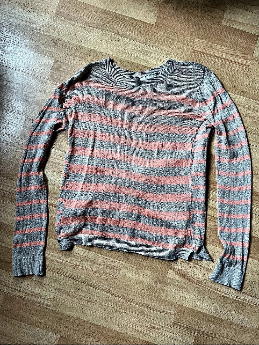 Banana Republic Striped Crewneck Sweater in beige  & pastel coral Size Small